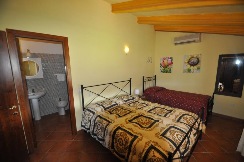 فيلا Agriturismo Il Cerrosughero سكارلينو الغرفة الصورة